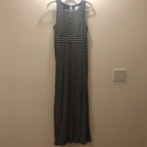 Ann Taylor Loft Black and White Maxi Dress